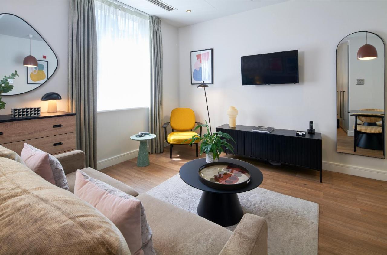 Aparthotel Cheval Harrington Court At South Kensington Londra Esterno foto