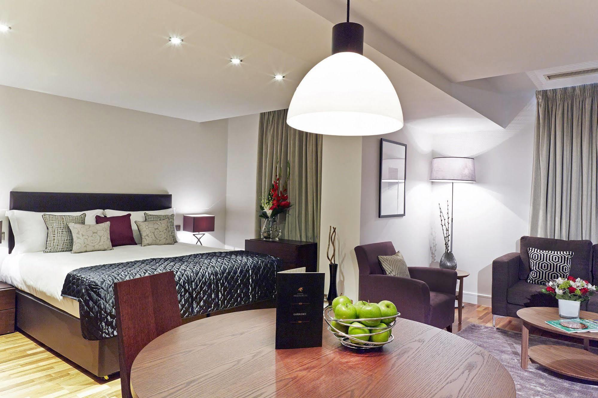 Aparthotel Cheval Harrington Court At South Kensington Londra Esterno foto